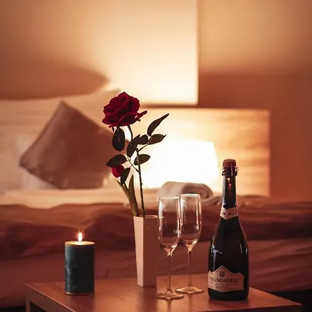 Hotel Centrooms *
