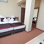 Centrooms * 埃格尔