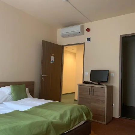 فندق Centrooms إغير
