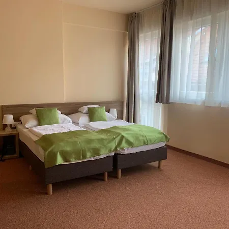 Centrooms