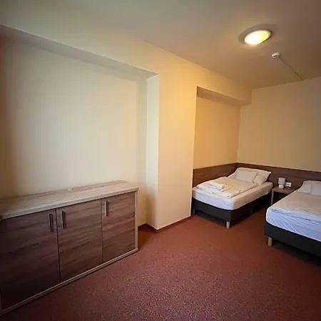 Centrooms Hotel