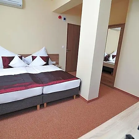 Hotel Centrooms