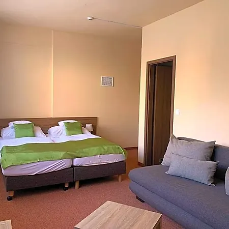 Hotel Centrooms