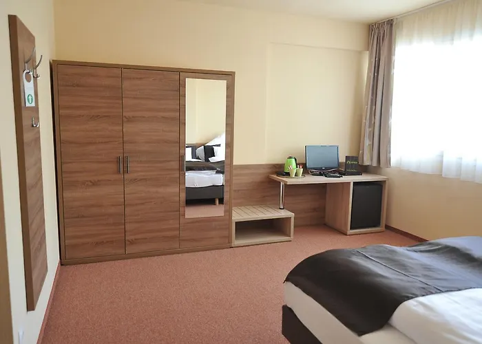 Centrooms * Eger